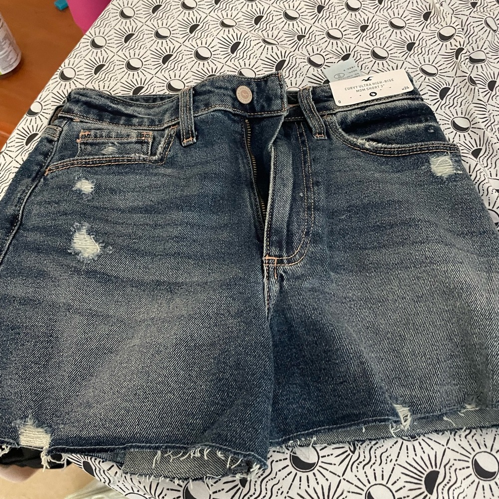 Brand new hollister size 0 shorts